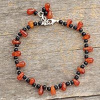 Carnelian and onyx anklet,