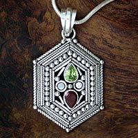 Garnet and peridot pendant necklace,