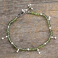 Pearl and peridot anklet,