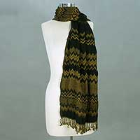 Wool scarf Zigzag Style India