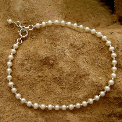 Pearl anklet, 'Moon Dew' - Elegant Handmade Sterling Silver and Pearls Anklet