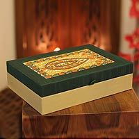 Jewelry box,