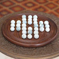 Wood solitaire,