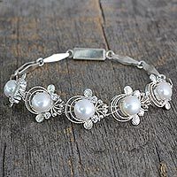 Cultured pearl link bracelet,