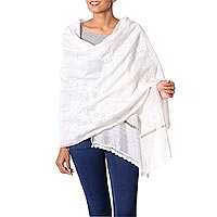Cotton and silk shawl Chikankari Leaves India