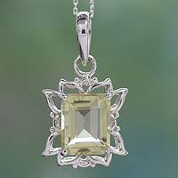 Lemon quartz pendant necklace- ’Lemon Mist’ (India) Lemon quartz pendant necklace- ’Lemon Mist’ (India)