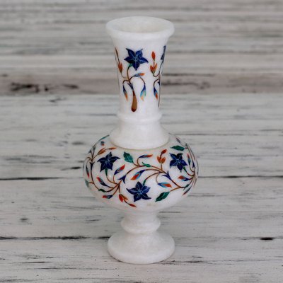 Marble inlay vase, Agra Morning Glory