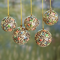Papier mache ornaments, 'Holiday Greetings' (set of 5) - Hand Painted Papier Mache Holiday Ornaments (set of 5)