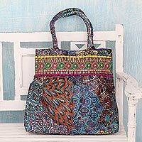 Embellished shoulder bag,