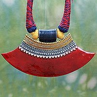 Cotton and ceramic pendant necklace,