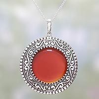 Onyx pendant necklace,