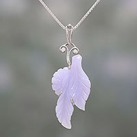 Agate pendant necklace,