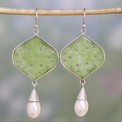 Quartz and cultured pearl dangle earrings, Flower and Dew