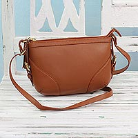 Leather shoulder bag Modern Style in Russet India