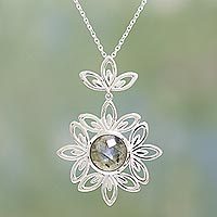 Labradorite pendant necklace,
