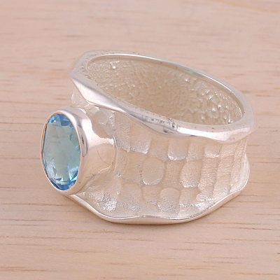 Rhodium Plated Textured Blue Topaz Single Stone Ring