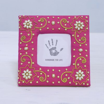 Cotton photo frame, Fuchsia Memories (3x3)