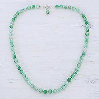 Quartz beaded necklace,
