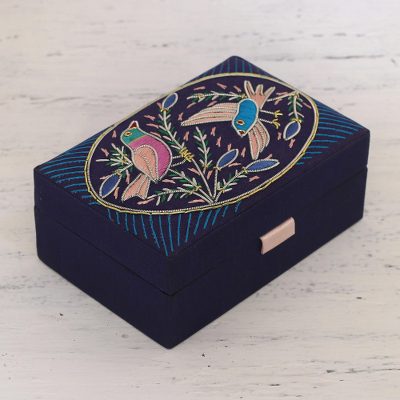Embellished jewelry box, Chirping Lovers