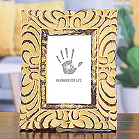 Wood photo frame, 'Meringue' (4x6) - Hand Carved Distressed Cream Mango Wood Photo Frame (4x6)
