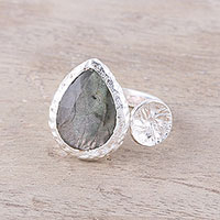 Labradorite wrap ring, 'Aurora Desire' - 3.5-Carat Labradorite Wrap Ring from India