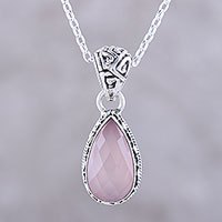 Chalcedony pendant necklace,