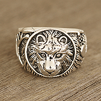 Men's sterling silver ring, 'Lion Window' - Men's Lion-Themed Sterling Silver Ring from India