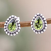 Peridot stud earrings, 'Dazzling Fortune' - Sterling Silver Stud Earrings with Pear-Shaped Peridot Gems