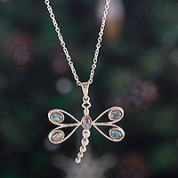 Labradorite pendant necklace, 'Dragonfly's Transformation' - Dragonfly-Themed Labradorite Pendant Necklace from India