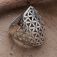 Sterling silver cocktail ring, 'Spring Web' - Floral Geometric Sterling Silver Cocktail Ring from India