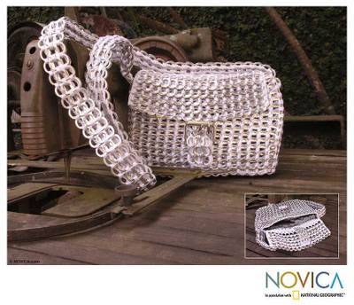 Soda pop-top shoulder bag, Silver Success