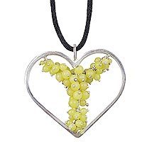 Double tie jade necklace,