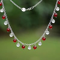 Agate and quartz pendant necklace,