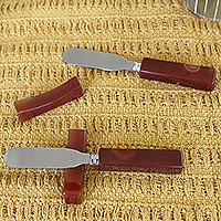 Agate spreader knives and rests, 'Caramel Brown Deli' (pair) - Agate spreader knives and rests (Pair)