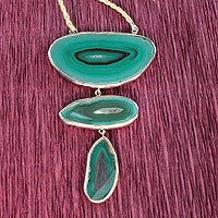 Agate pendant necklace,