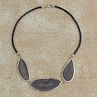 Agate pendant necklace,