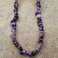 Agate beaded necklace,