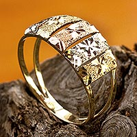 Tri-color gold cocktail ring, Floral Horizon