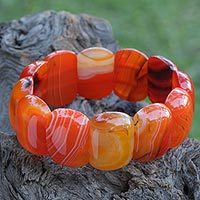 Agate beaded stretch bracelet,