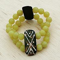 Jade beaded stretch bracelet,