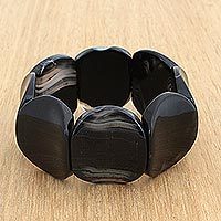 Agate beaded stretch bracelet,