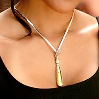 Pearl and amber choker,