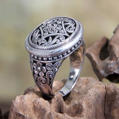 Sterling silver cocktail ring, Java Jasmine