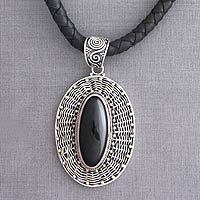 Leather and onyx pendant necklace,