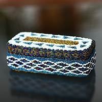 Beaded ate grass basket,