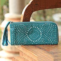 Leather clutch,
