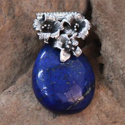 Lapis lazuli pendant, Lovely Lily
