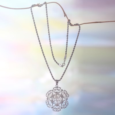 Sterling silver pendant necklace, Legian Lace