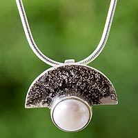 Cultured pearl pendant necklace, 'Bold Combination' - Grey Pearl Pendant on Modern Sterling Silver Necklace