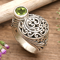 Peridot cocktail ring, 'Evergreen' - Handcrafted Sterling and Peridot Ring